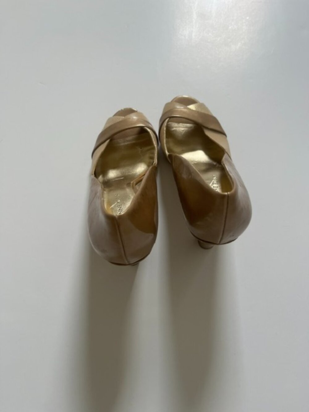 Women's Ann Klein Shoe 7